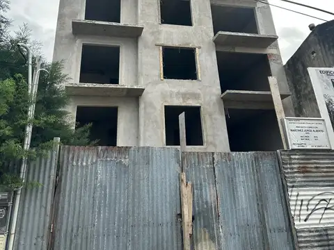 Zeballos 300