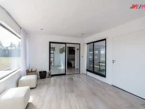 Casa en Venta en Loma Escondida, USD 470.000