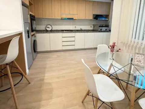 Depto Tipo Casa Monoambiente con 2 baños