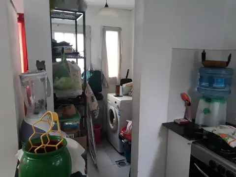 Casa 6 ambientes con 1 baño