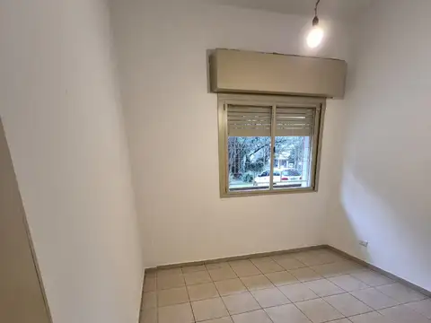 Departamento 5 ambientes con 1 baño
