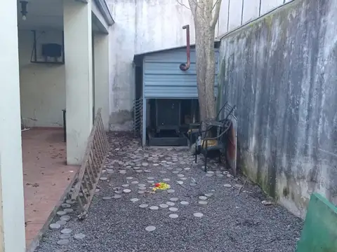 Local en Venta 40 años