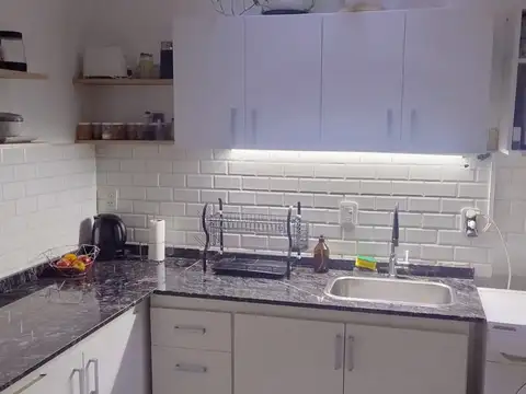 Depto Tipo Casa en Venta de 5 ambientes