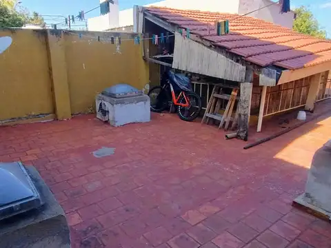 Depto Tipo Casa en Venta de 4 dormitorios