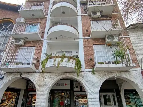 monoambiente grande en alquiler