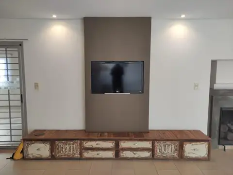 Casa en Venta en Cañuelas, USD 195.000