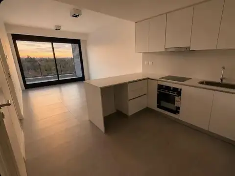 Departamento en Alquiler en Victoria, USD 1.200