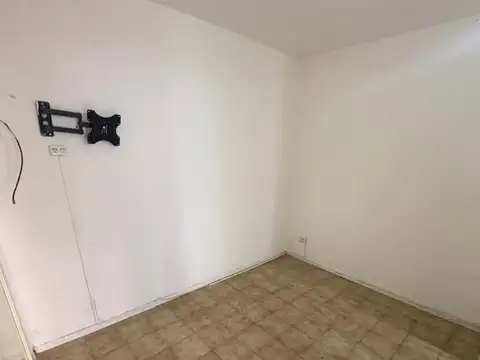 VENTA DEPARTAMENTO 1 AMBIENTE CON BALCÓN AL FRENTE, PLAZA COLÓN