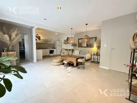 Depto Tipo Casa en Venta de 3 ambientes