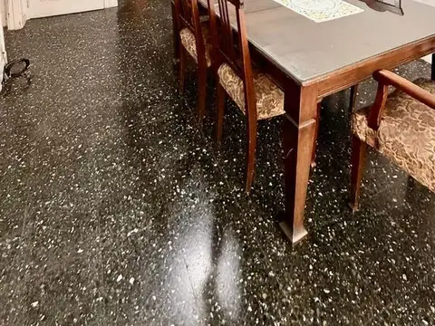 Depto 3 amb c/dep centrico 80 mts