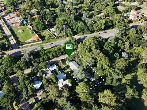 Casa en venta en Funes o Lote apto desarrollo