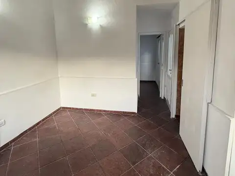 Depto Tipo Casa en Alquiler de 2 ambientes