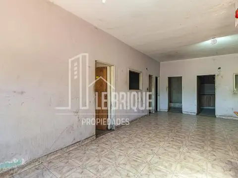 Local en Venta Via Pública