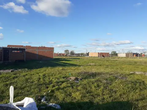 Terreno en Los hornos 