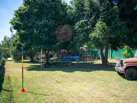 Casa 5 ambientes con 2 baños