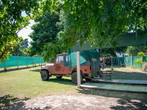 Casa en Venta con 2 cocheras