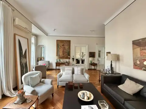 Avenida Santa Fe 1300