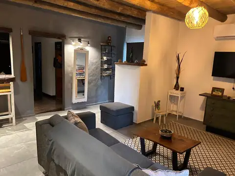 Casa en Alquiler Temporal con 2 cocheras
