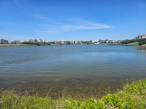 Terreno en Venta 45  mts Frente