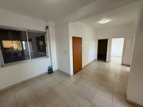 Oficina - Alquiler - Argentina, San Miguel - Domingo Faustino Sarmiento 1171