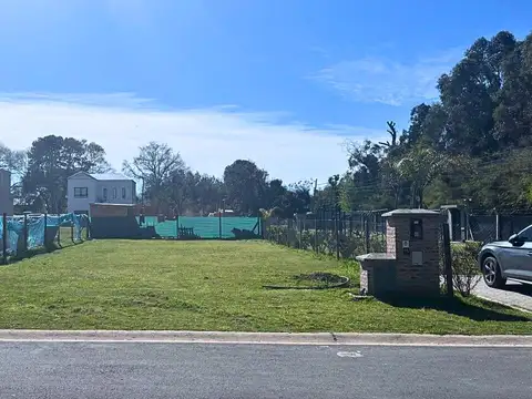 Terreno en Venta 26  mts Fondo