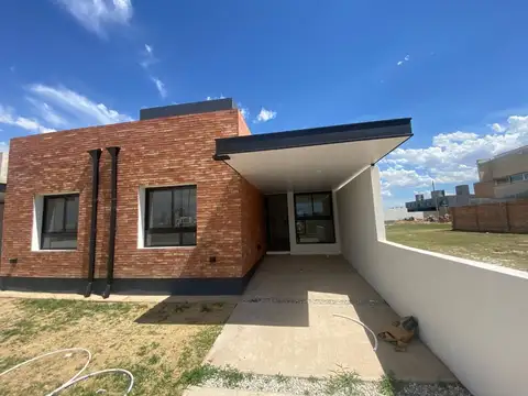 VENTA DUPLEX 2 DORM. QUEBRADAS DE MANANTIALES