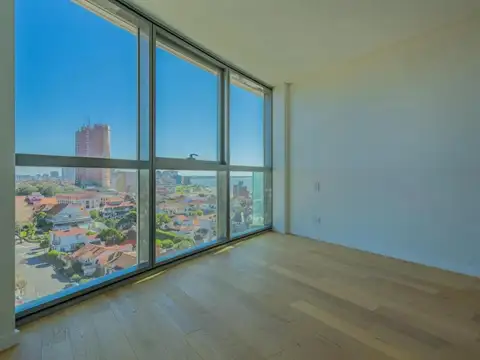 Avenida Patricio Peralta Ramos e/ Garay y Rawson