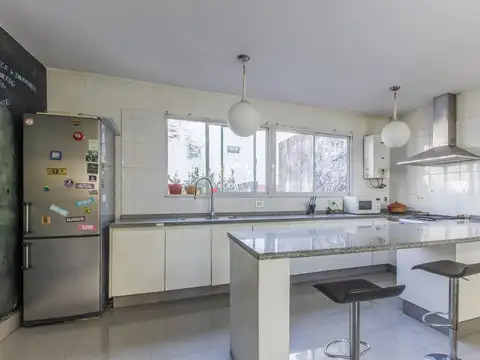 Avenida Olleros 3700