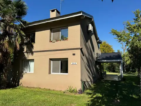 Casa en Alquiler de 3 dormitorios
