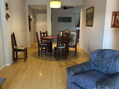Departamento 4 ambientes con 2 baños