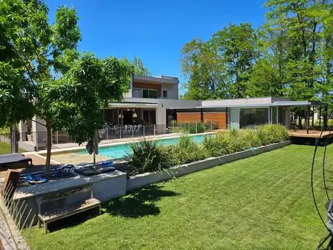 Casa en venta en Estancias Del Pilar barrio Golf