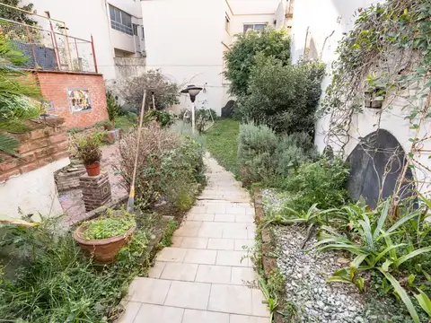 Depto Tipo Casa en Venta de 5 dormitorios