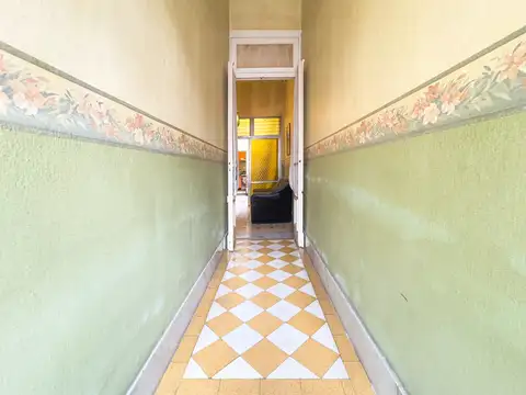 Depto Tipo Casa en Venta 60 años