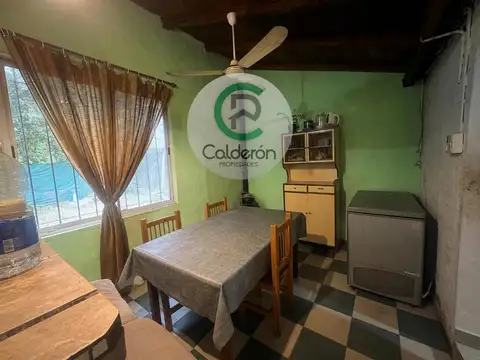 Casa 5 ambientes con 2 baños