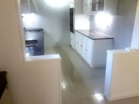 Casa - Venta - Argentina, San Miguel - Serrano 1436