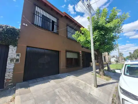 Casa en Venta 5 dormitorios en Jose Leon Suarez