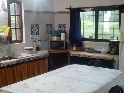 Casa 3 ambientes con 1 baño
