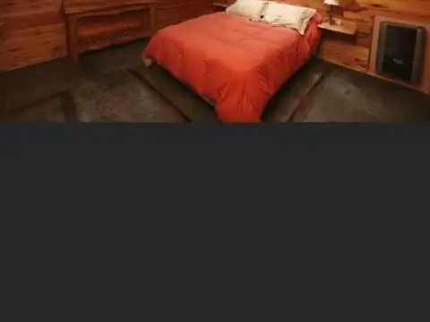 Casa 8 ambientes con 3 baños