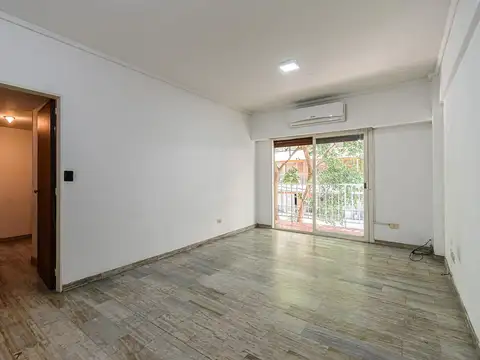 Departamento en venta 4 ambientes, balcón. Villa Urquiza.