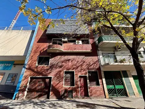 Venta casa 6 ambientes almagro 2 plantas cochera