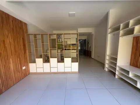 Depto Tipo Casa en Venta al Oeste
