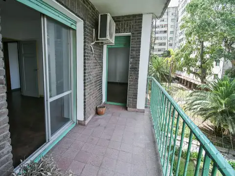 Departamento en Venta en Parque Chacabuco, USD 125.000