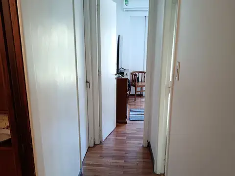 Departamento 7 ambientes con 2 baños