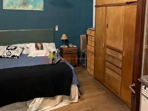 Depto Tipo Casa 4 ambientes con 2 baños