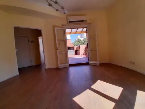 French esquina Laprida