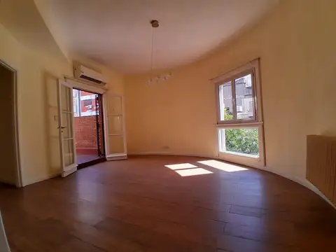 Unico! Balcón Terraza con Parrilla Propia!