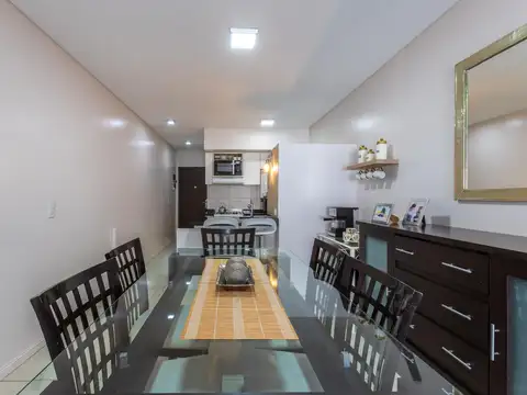 VENTA - DEPTO UN DORMITORIO APTO CRÉDITO Y PATIO - ABASTO