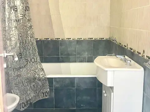 Departamento c/ cochera en Venta