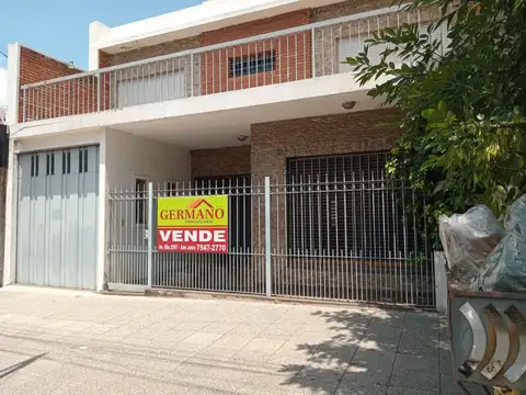 Casa en Venta en Isidro Casanova, Partido de La Matanza
