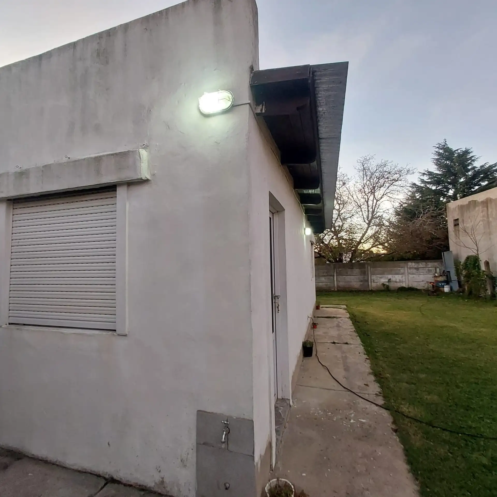 Depto 2 amb, 1 dormitorio con patio en Larrea 842